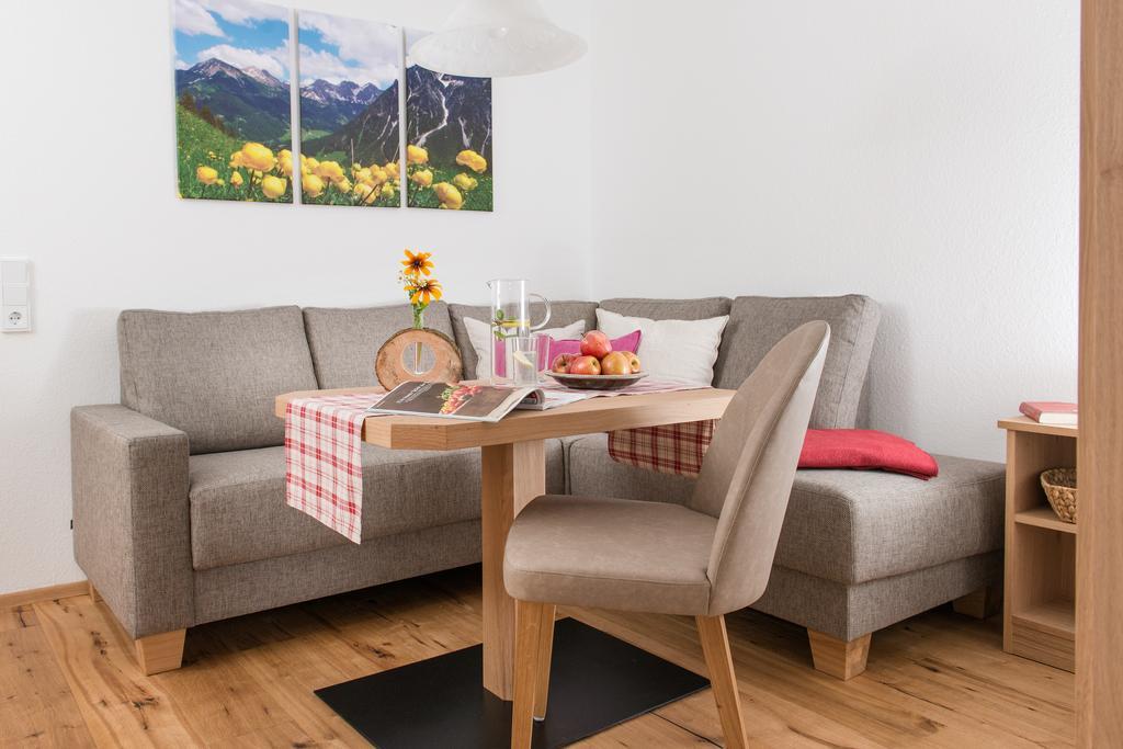 Ferienhaus Kessler Riezlern Kamer foto